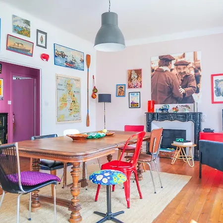 Superbe Decoration Atypique Et Coloree - 5 Personnes Les Sables-d'Olonne